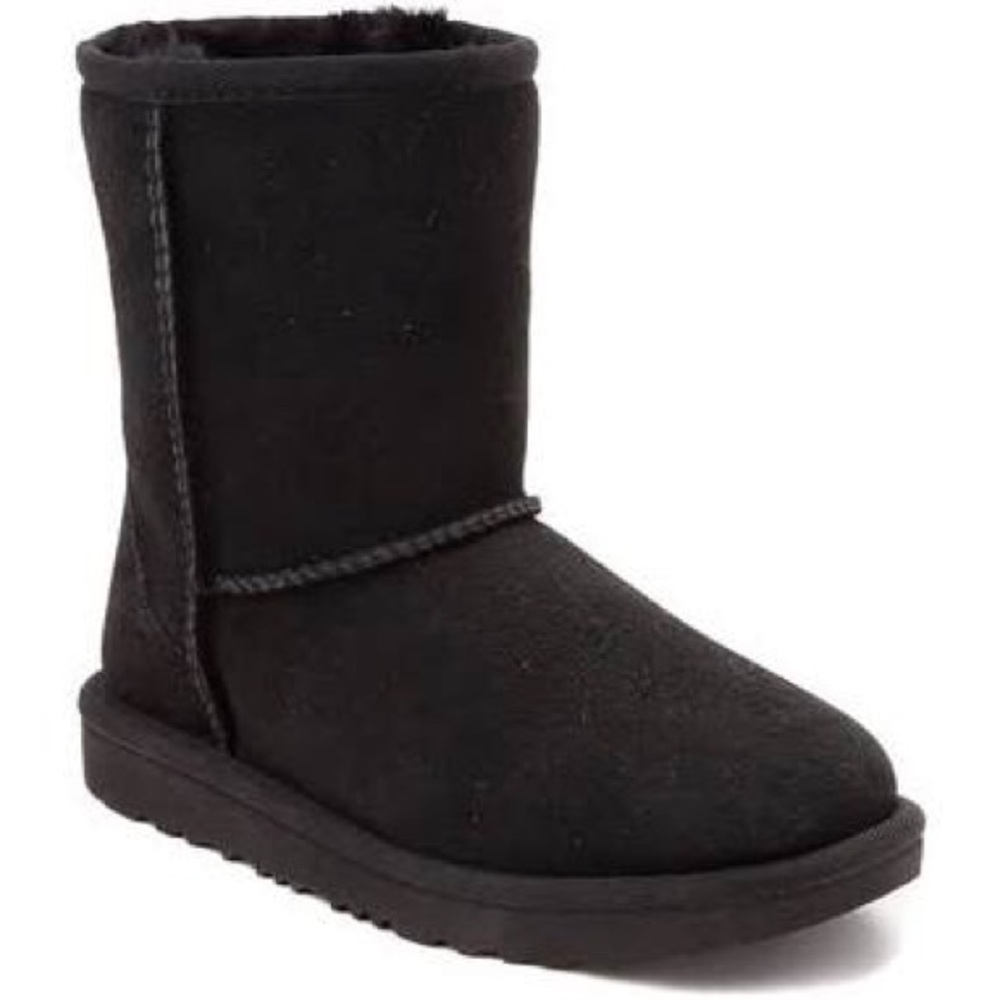 low black uggs brand new